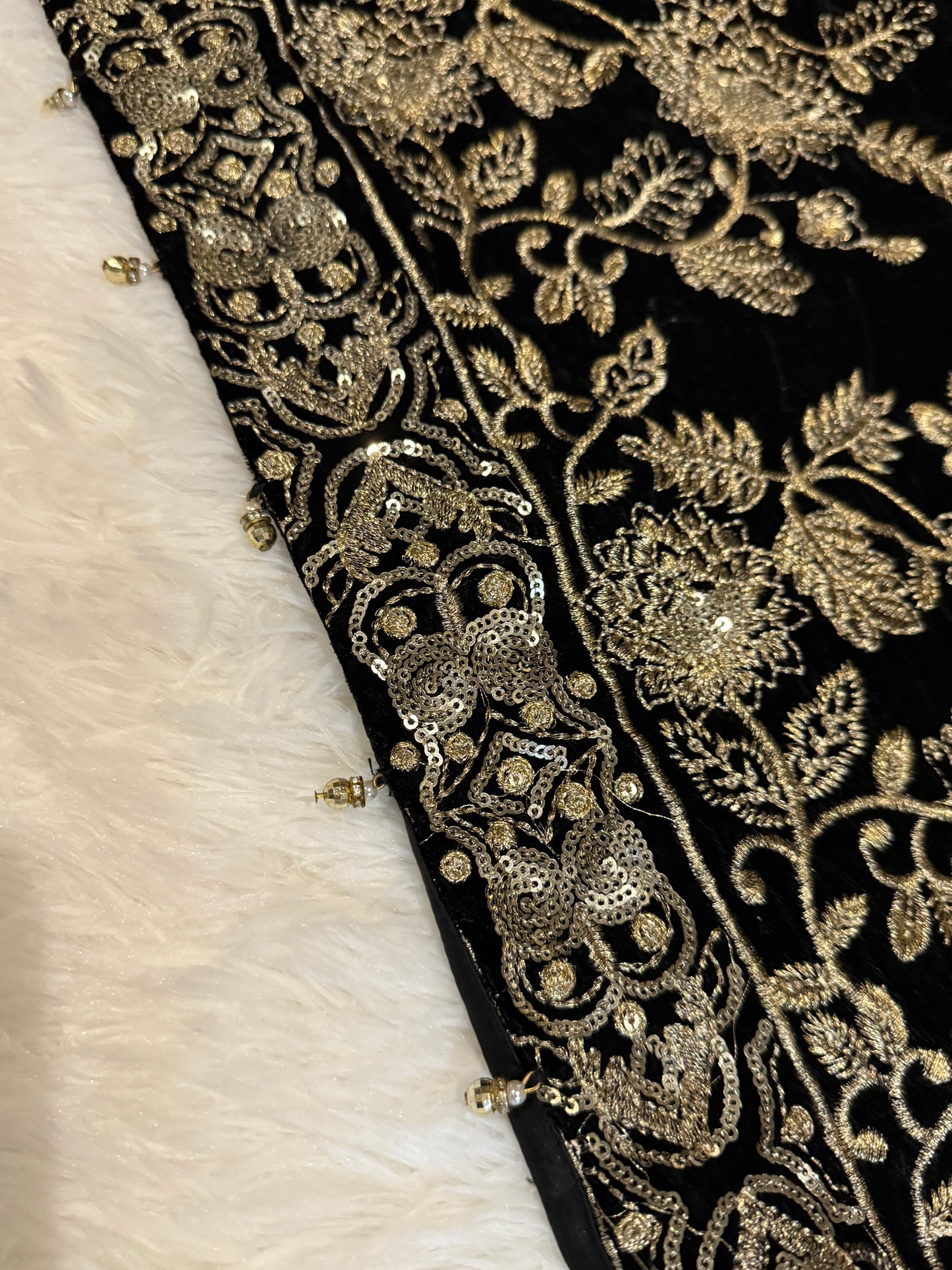 Unbranded Black Velvet Shawl with Gold Embroidery