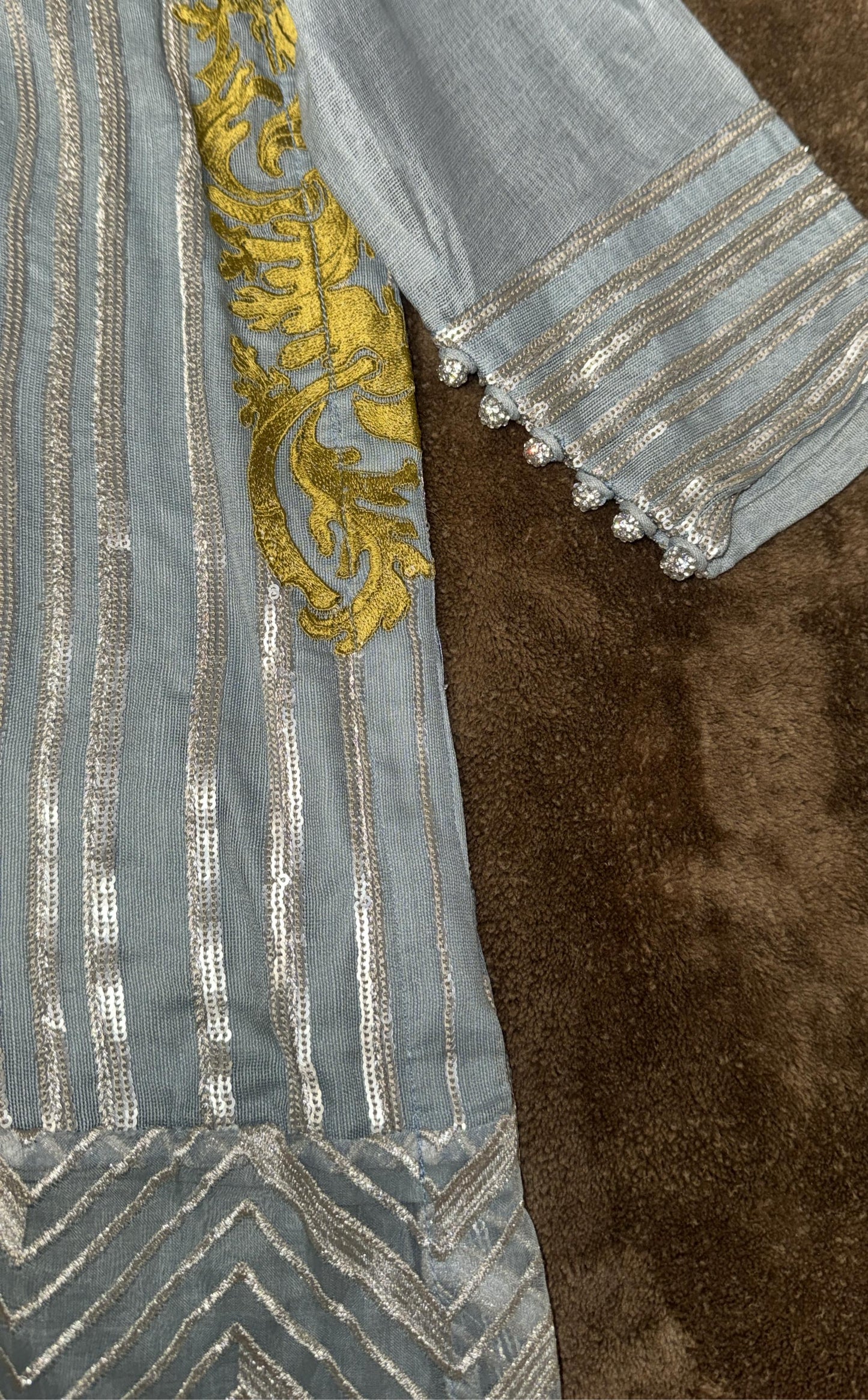 Khaadi Khaas Hi-lo Style Kurta with White and Yellow Embroidery