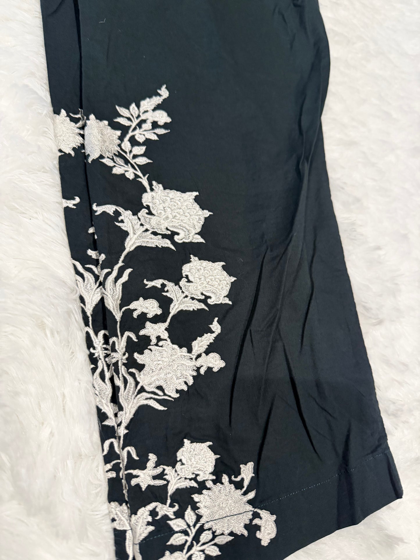 Khaadi Pret Dark Teal Cotton Pants with White Floral Embroidery
