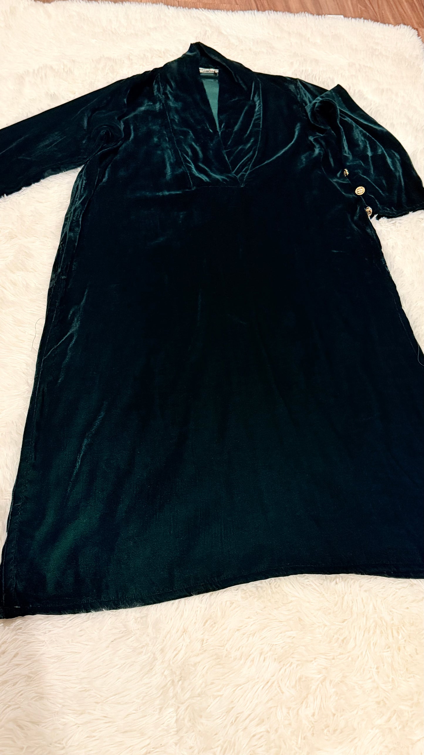 Sabeen Abbas Green Velvet Suit with Gold Buttons on Sleeves and Collar Style Neckline