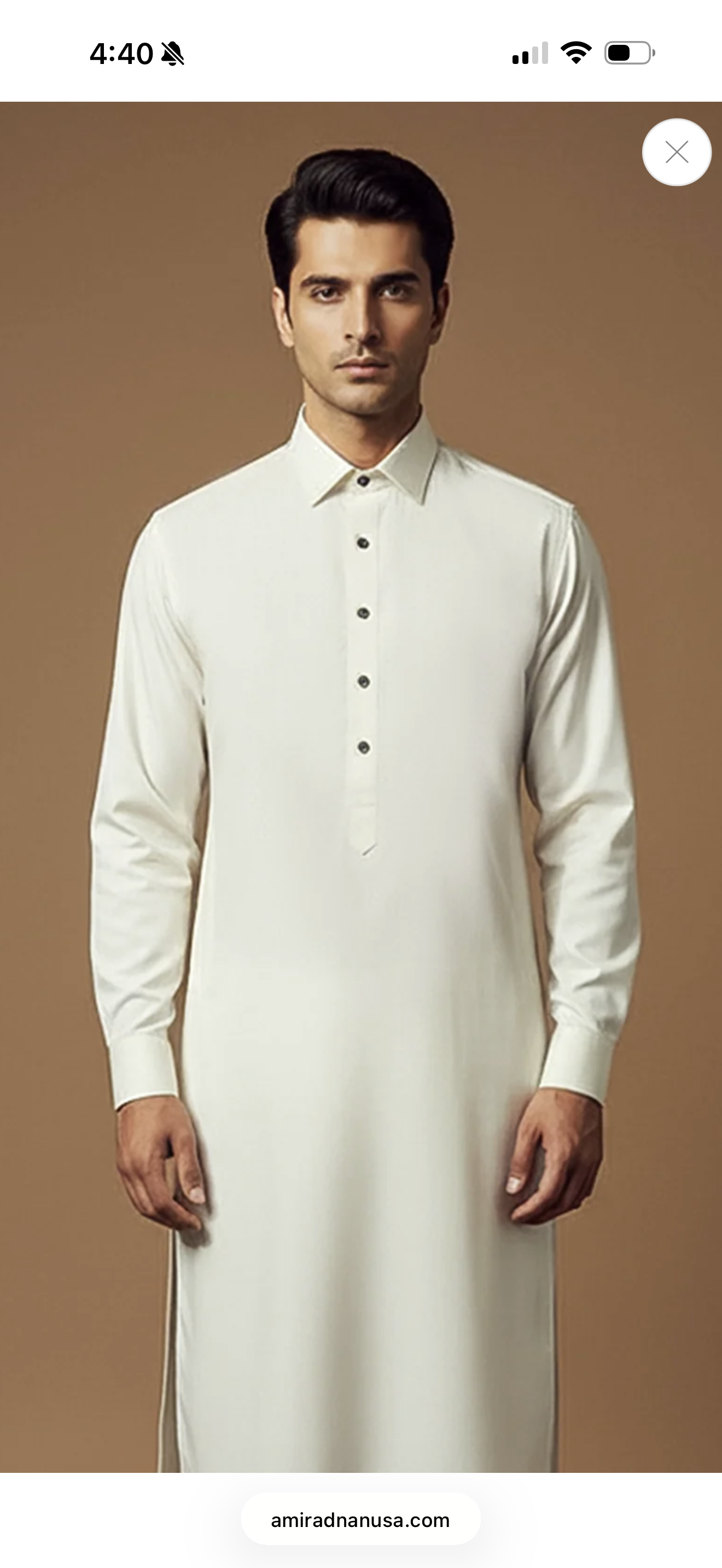 Amir Adnan Suit in breathable non-creasing fabric in Slim Fit
