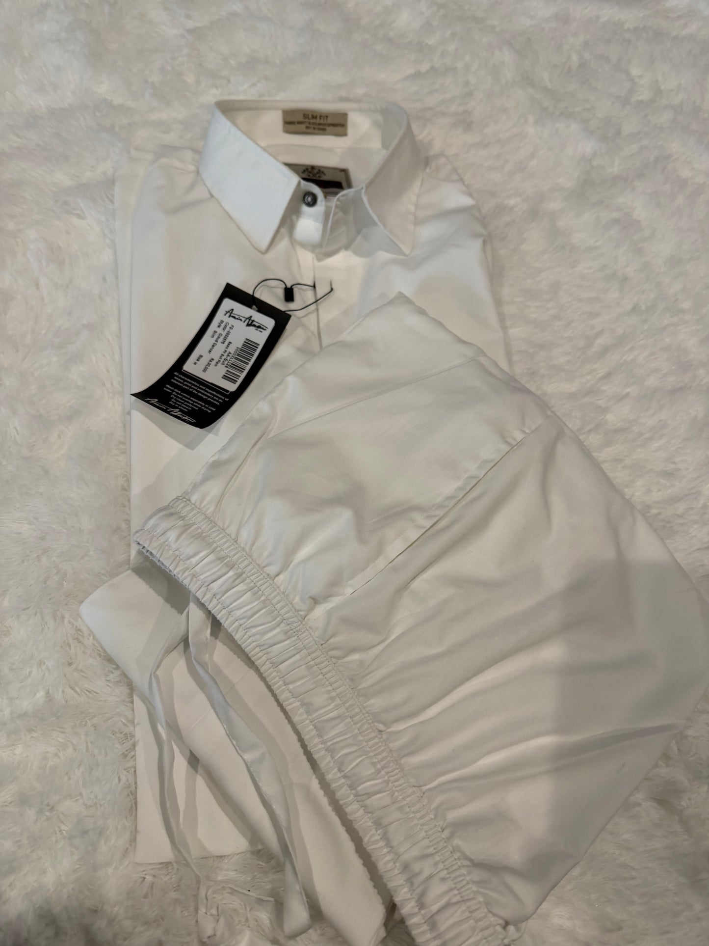 Amir Adnan Suit in breathable non-creasing fabric in Slim Fit
